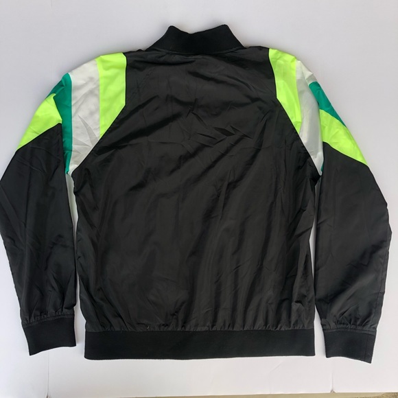 Forever 21 Mens Black w/ stripe Windbreaker Medium - Picture 4 of 4